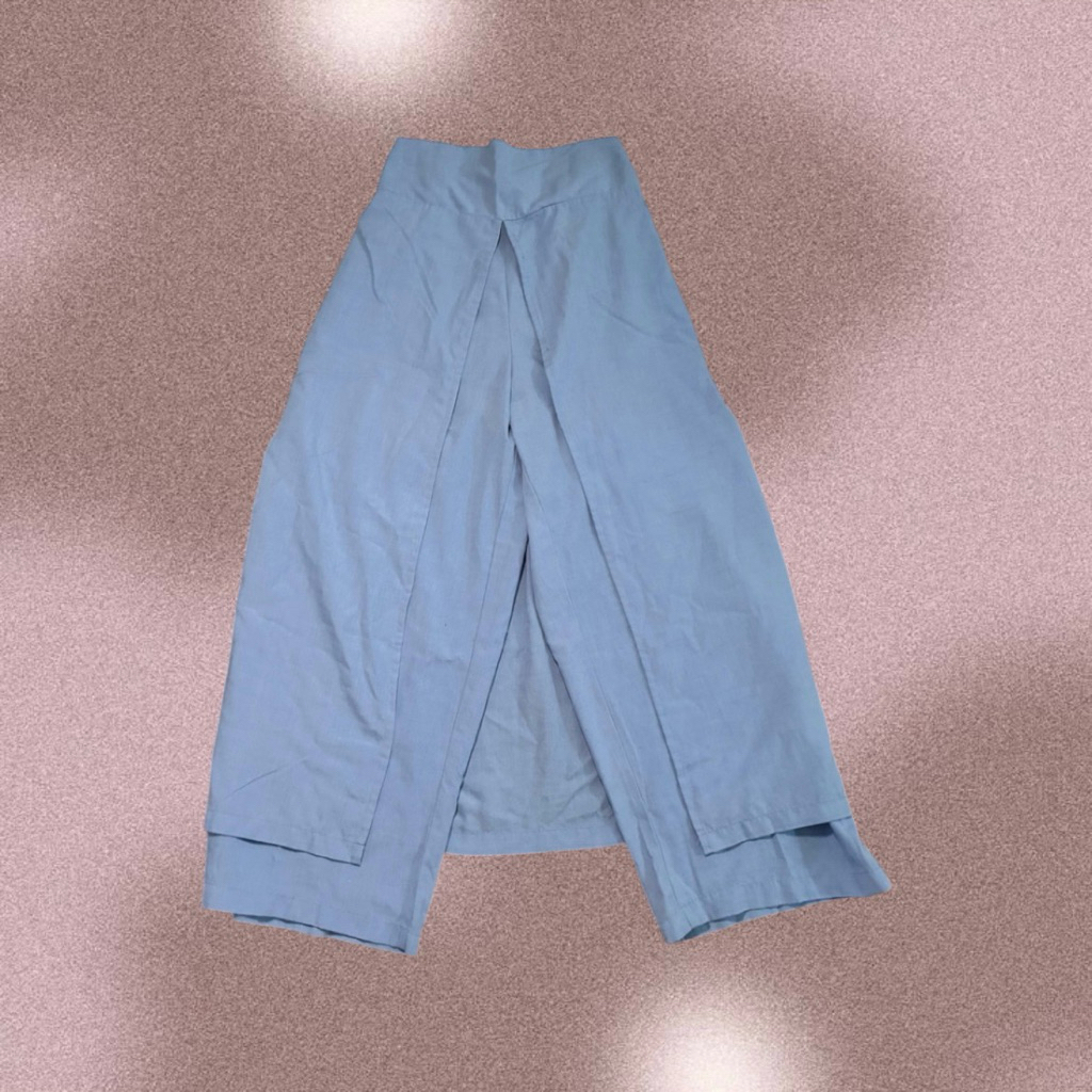 [Preloved] Celana Rok Baby Blue