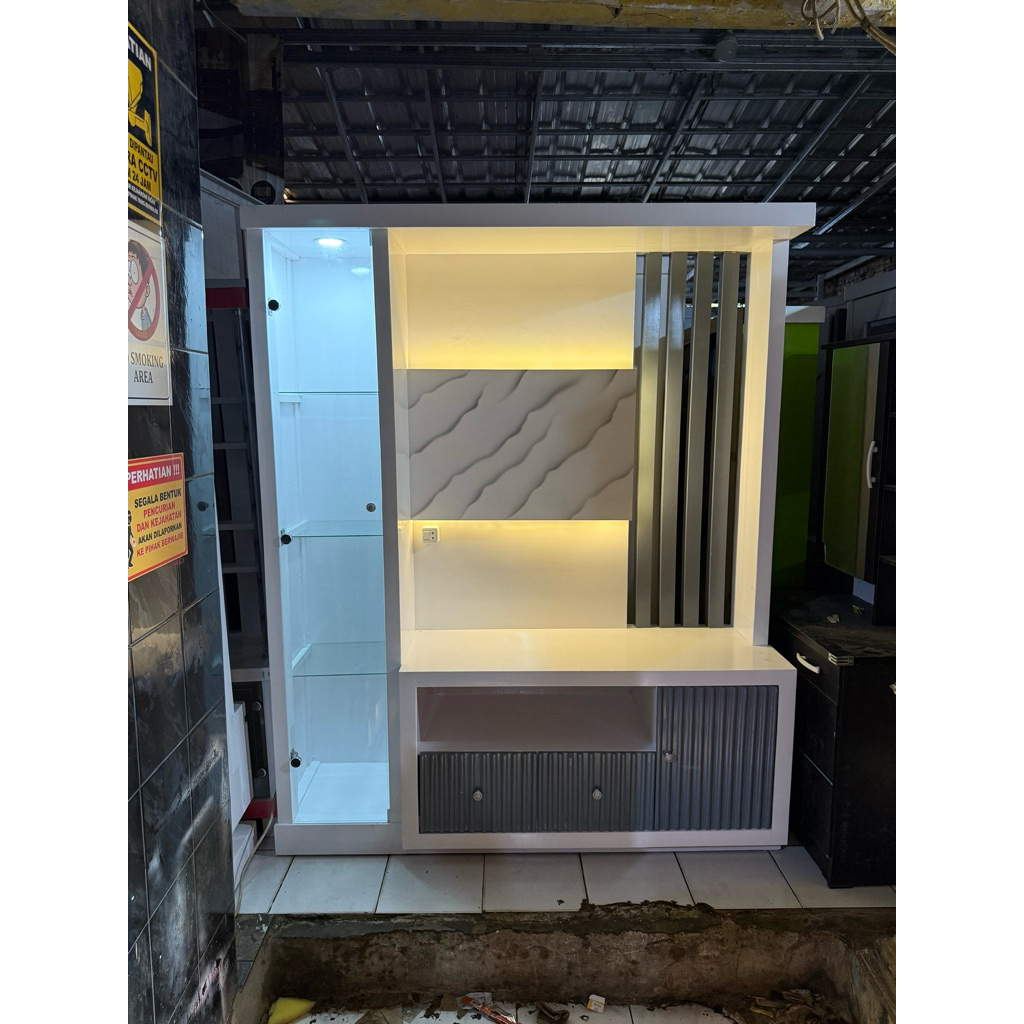 BUPET TV BACKDROP LAMPU Ukuran 160x40x190