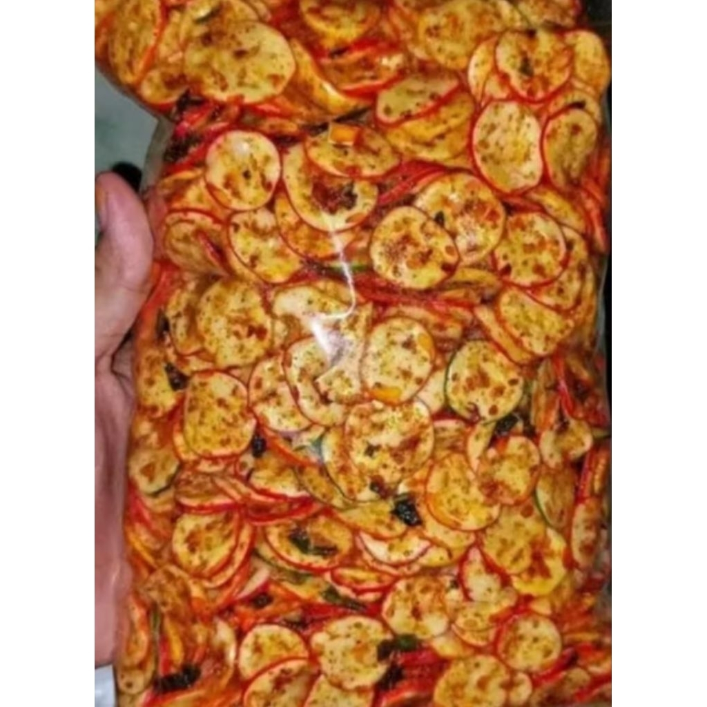 

Kerupuk Seblak pedas daun jeruk