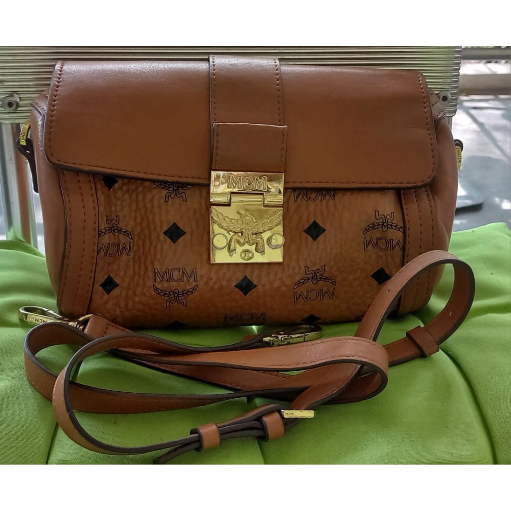 Preloved Tas MCM