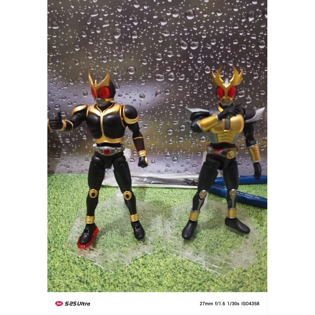 Figure rise kamen rider Agito dan Kuuga rising mighty (repaint)