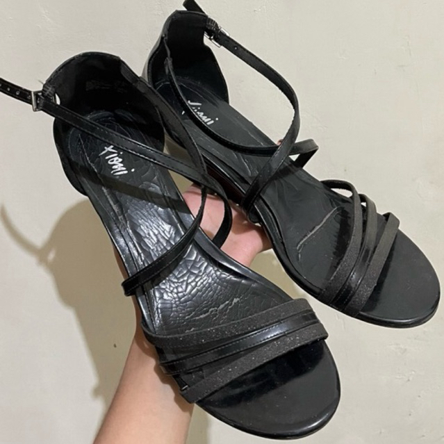 Sepatu Wedges Wanita Fioni by Payless Original Store