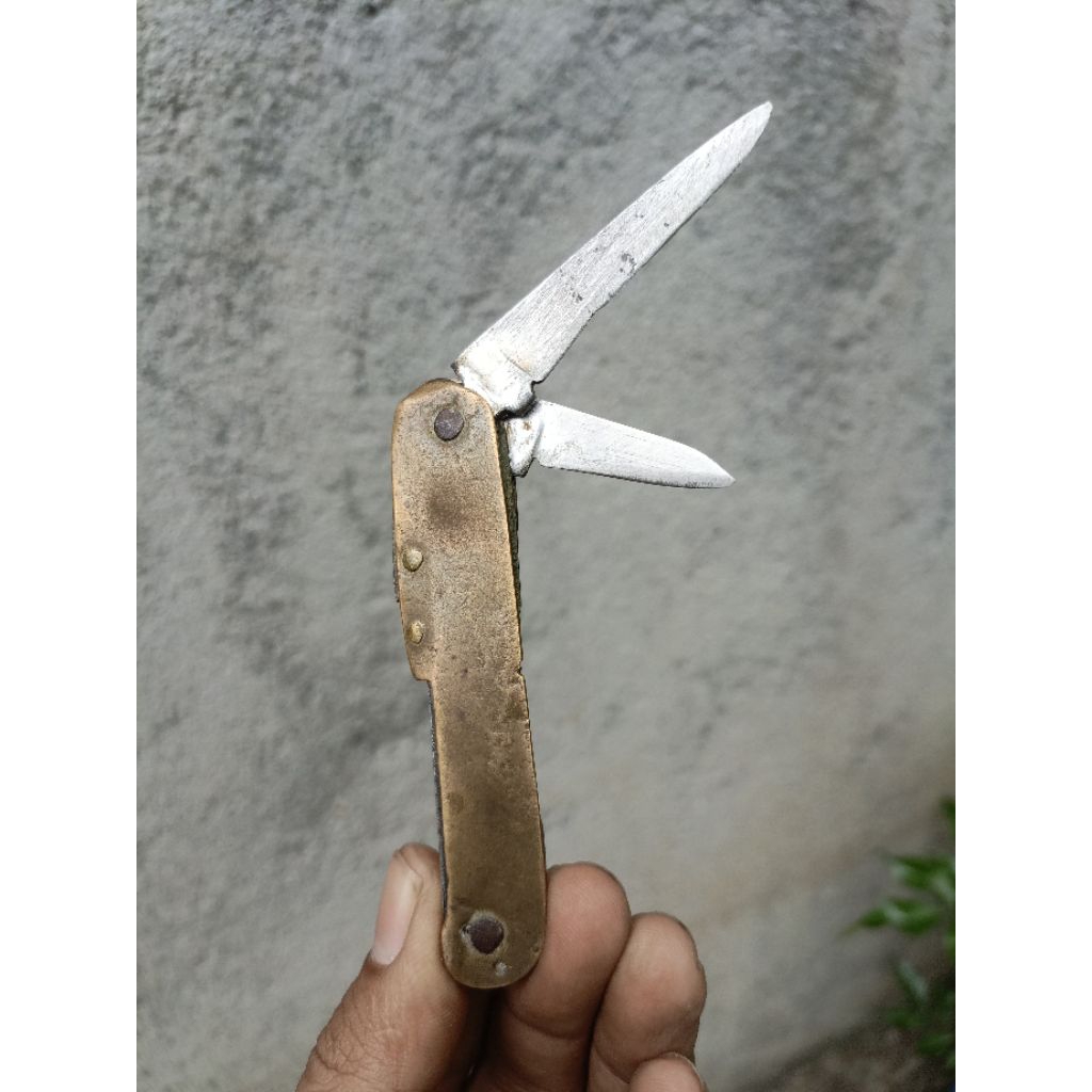 pisau lipat kuningan bekas antik jadul