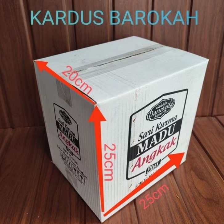 

KARDUS BARU BERMEREK 25cm x 20cm x 25cm Tebal 3mm Belum Pernah Pakai Singel Wall Untuk Packing Paking Besar Dus Karton - Kardus Barokah