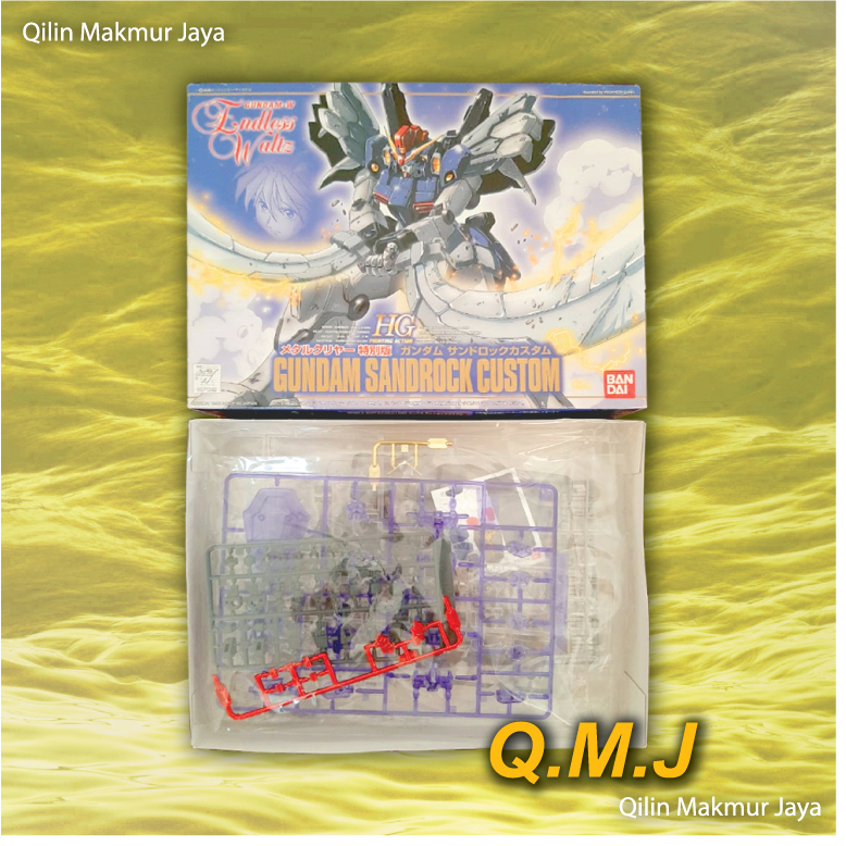 Bandai, HGFA 1/144 - GUNDAM SANDROCK CUSTOM (METAL CLEAR Ver.) (Mainan/Model Kit/Gunpla/Limited)