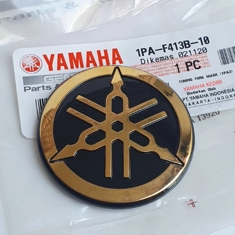 Emblem tangki Gold Vixion NVL NVA / 1PA-F413B-10 (harga satuan)