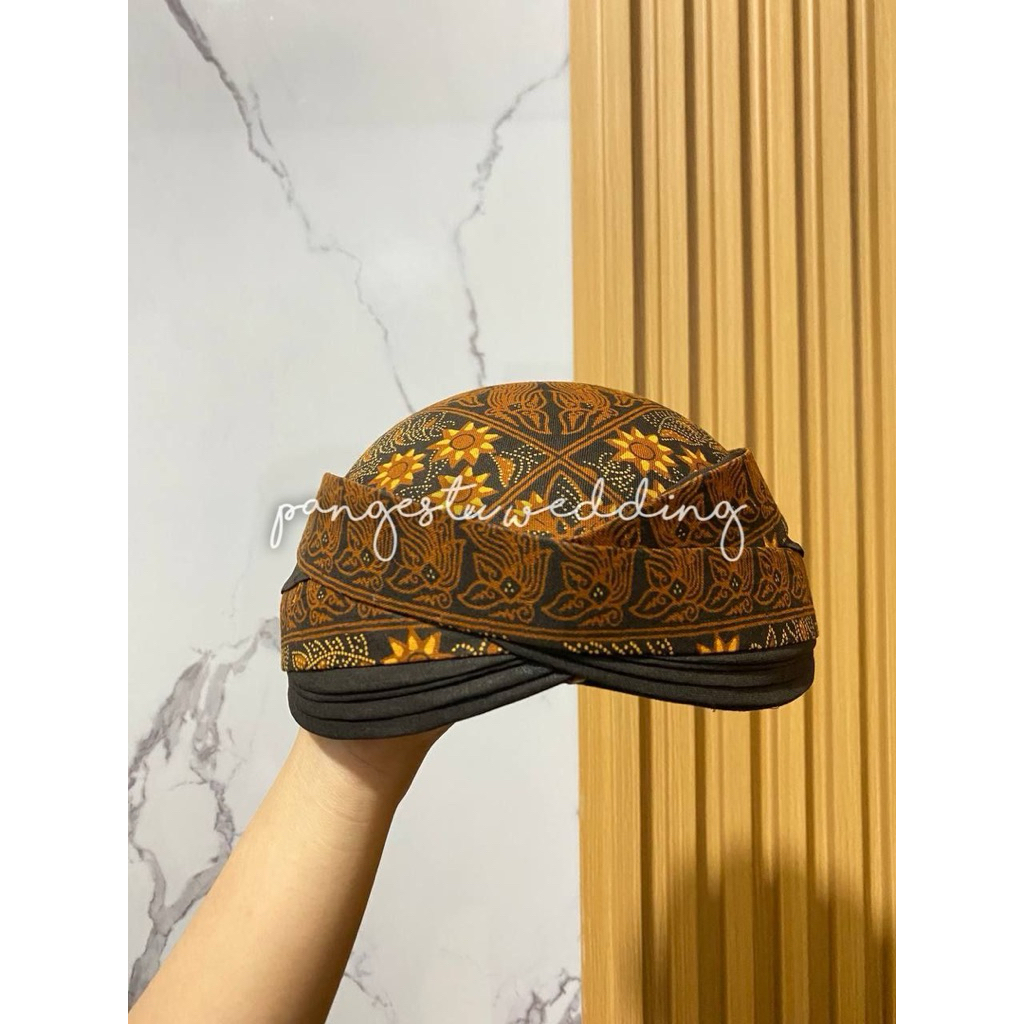 Blangkon Solo Halus/Blangkon Modang