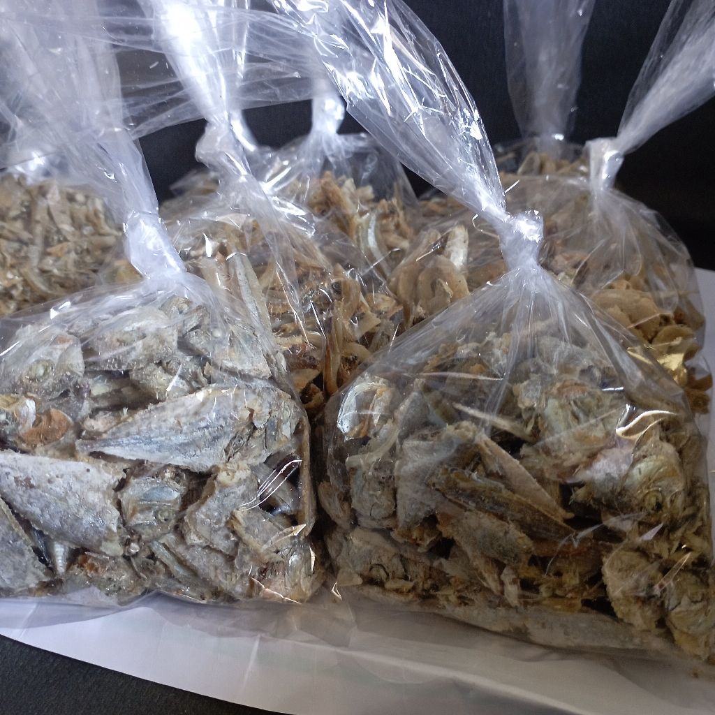 

ikan asin petek Cue murah kemasan 10rb
