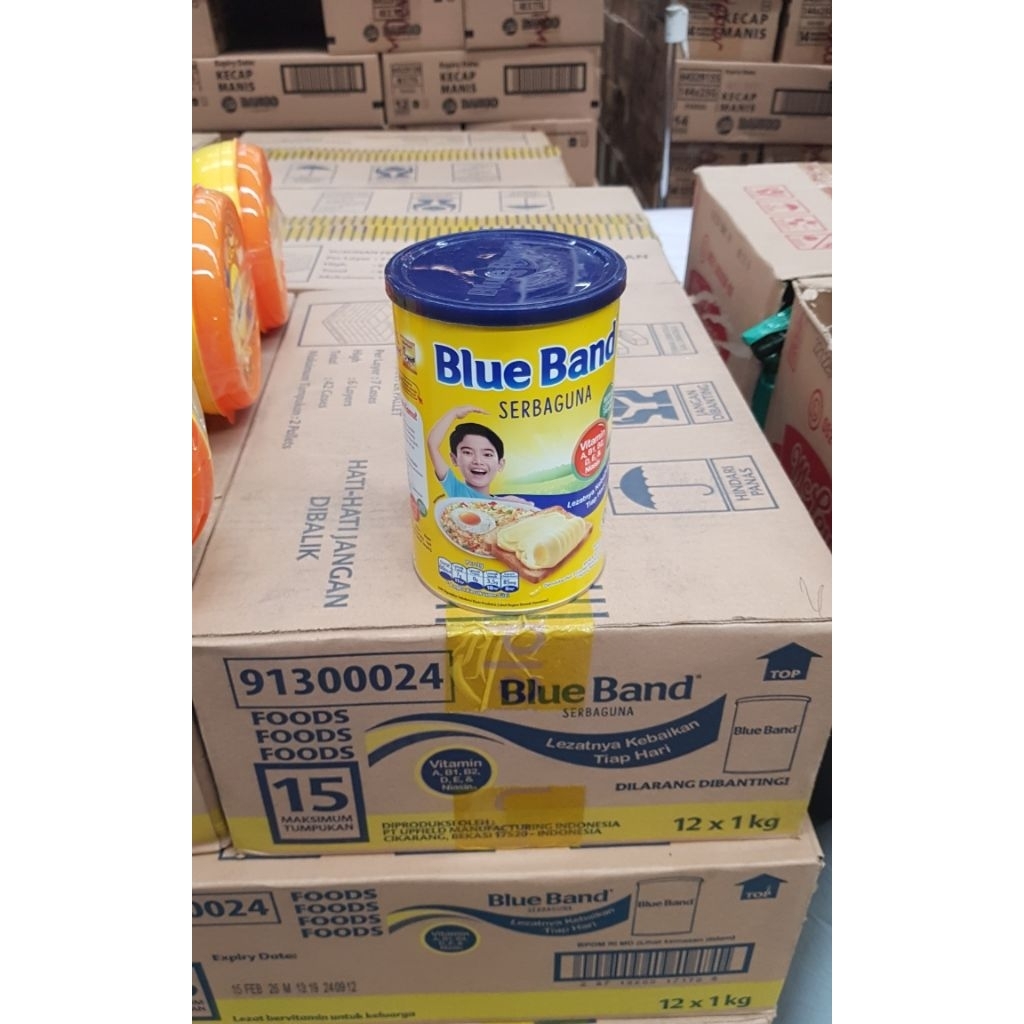 

Blueband 1kg Serbaguna Kaleng 1 pcs