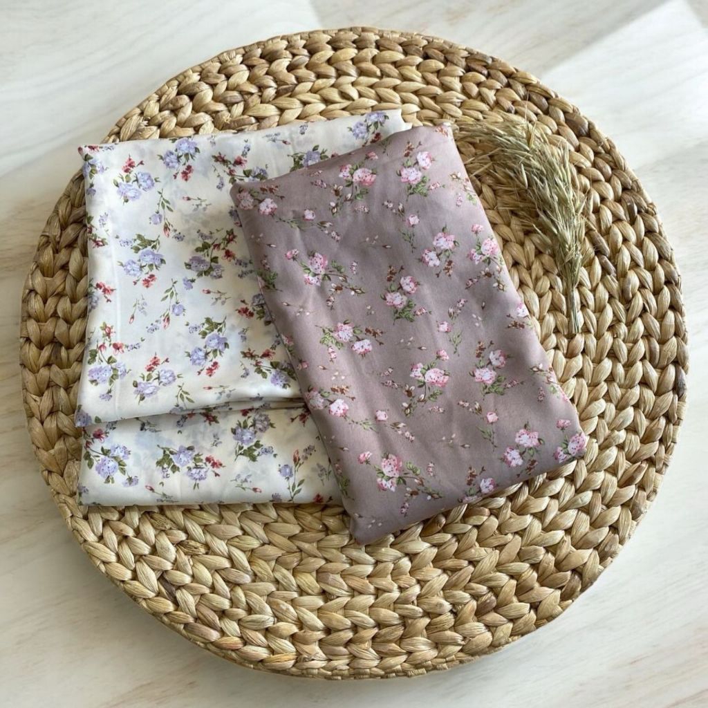 Kain satin silk premium-motif bunga(ARSY) -halus&lembut-tidak transparan