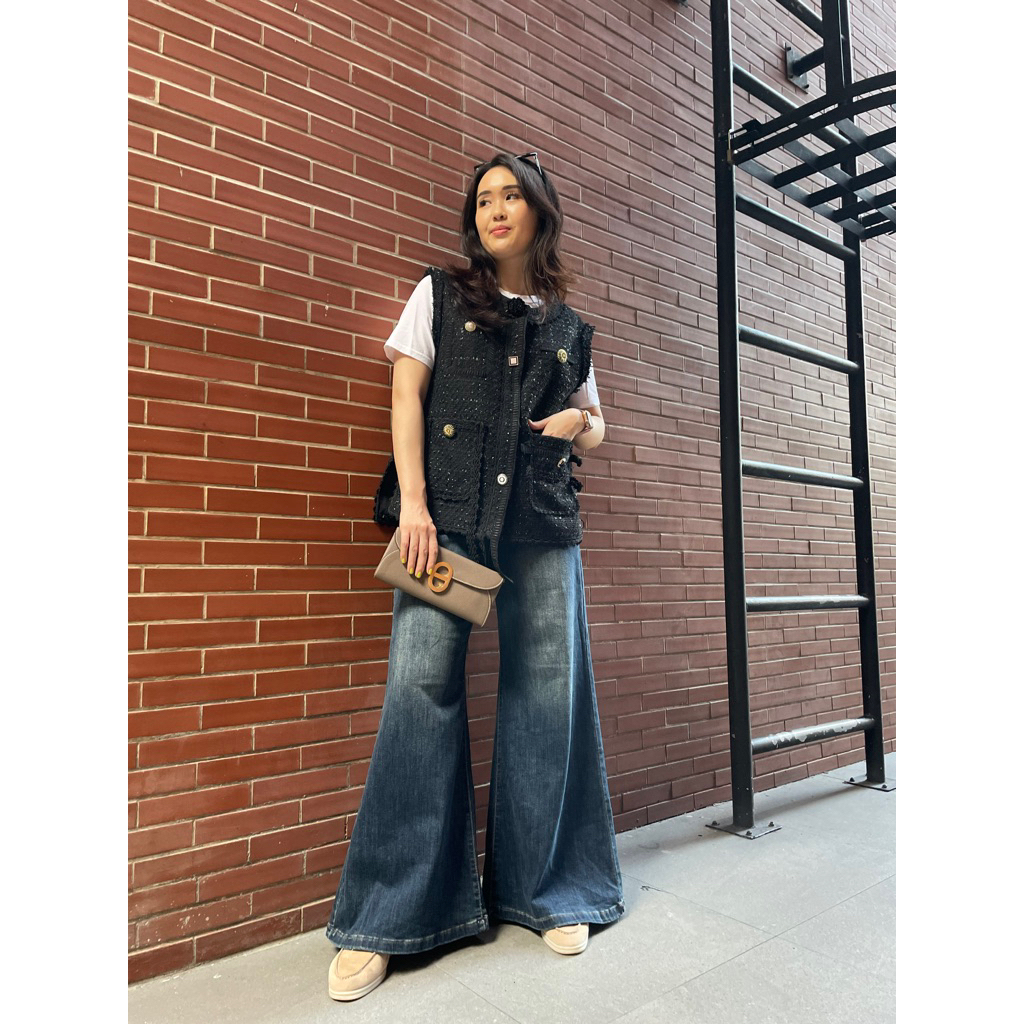 Nineties Studio - Vest Tweed Hitam Kancing Mawar / luaran wanita / vest rajut / rompi tweed / rompi 