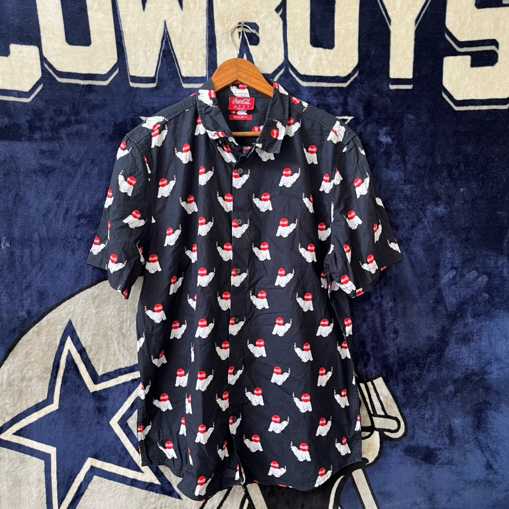 Kemeja Primark X Cocacola