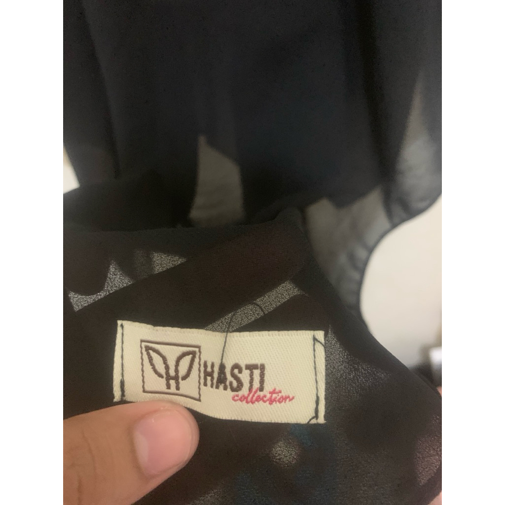 Preloved hijab segi empat instant merk HASTI COLLECTION