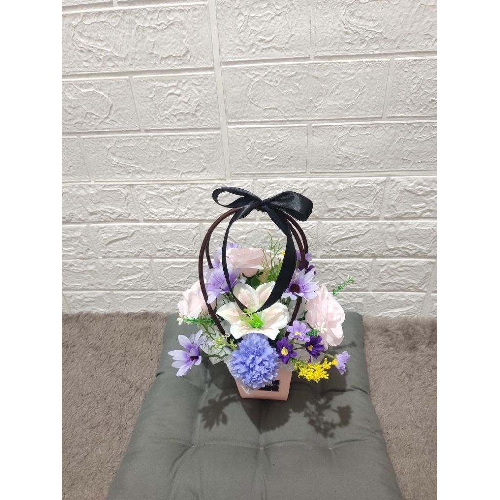 

FLOWERS BAG || FLOWERS BAG AESTHETIC