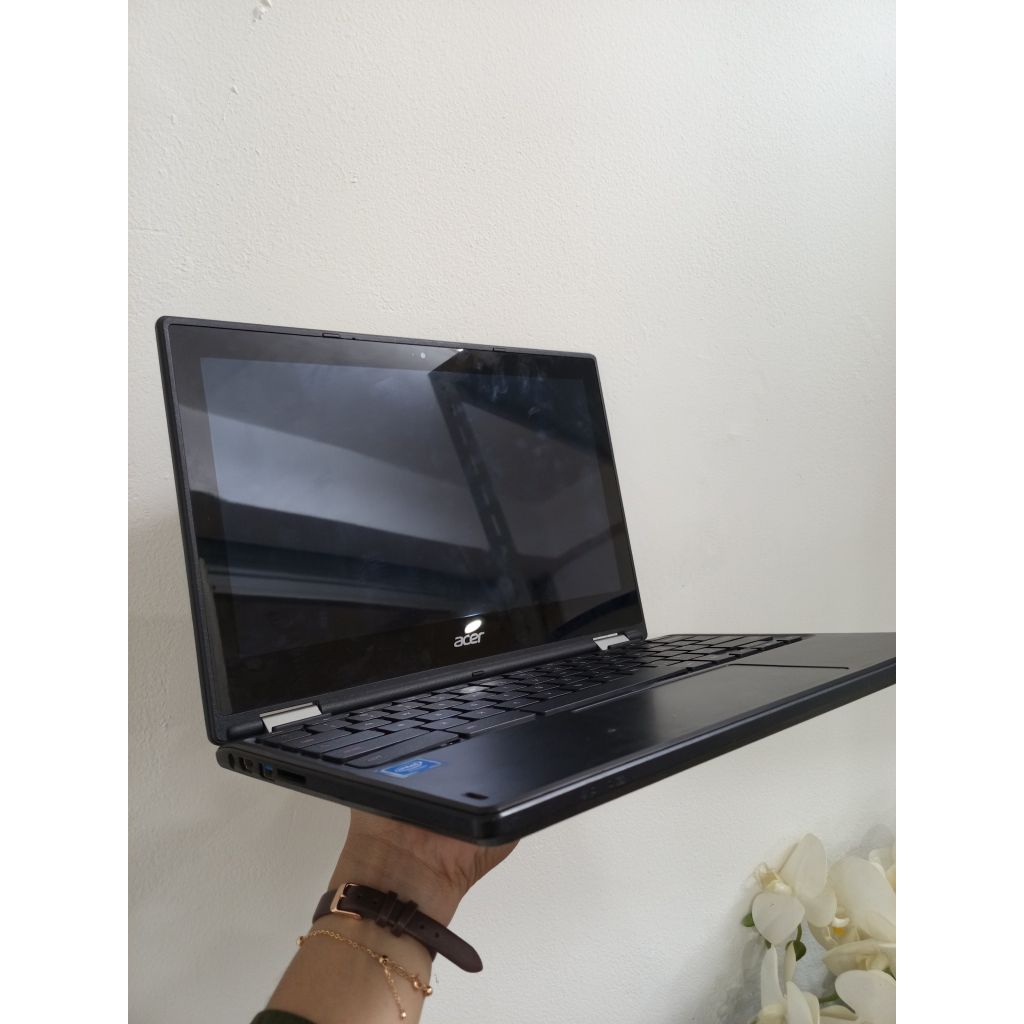 ACER C738T Chromebook