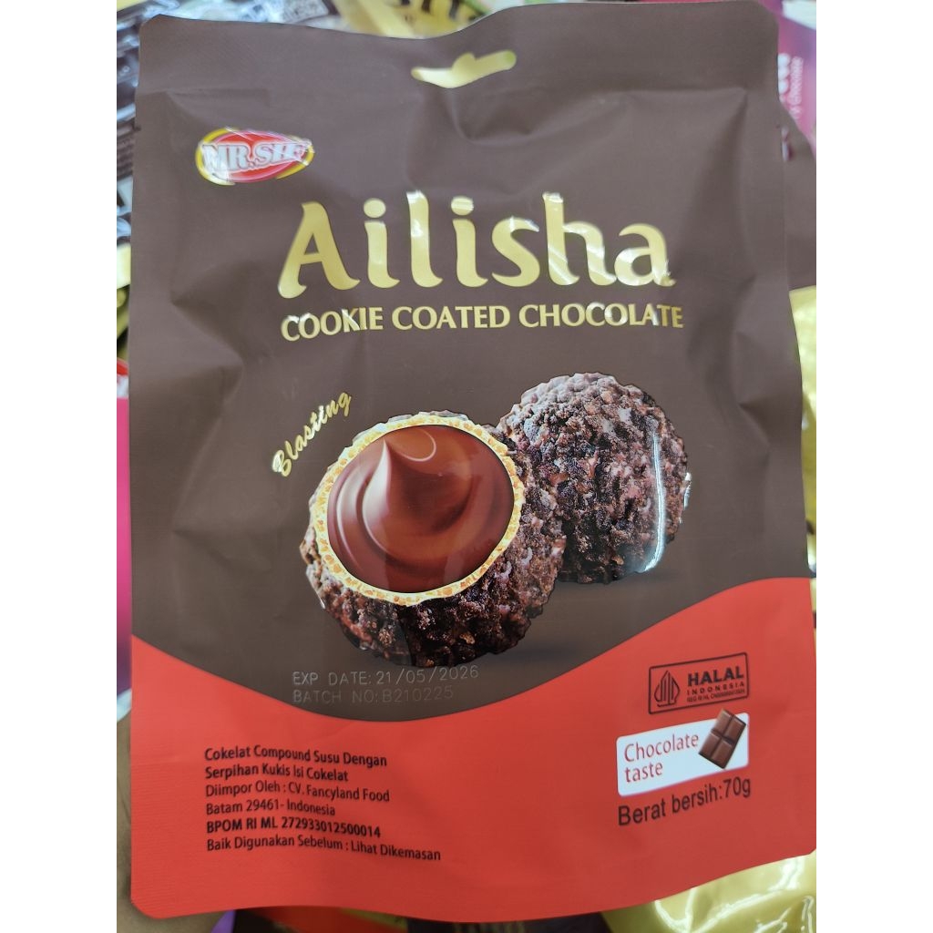 

Ailisha Cookie Coated Chocolate 70gram