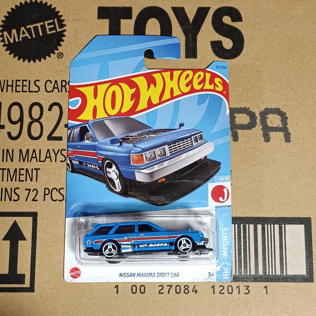 Hot Wheels Nissan Maxima Drift Car