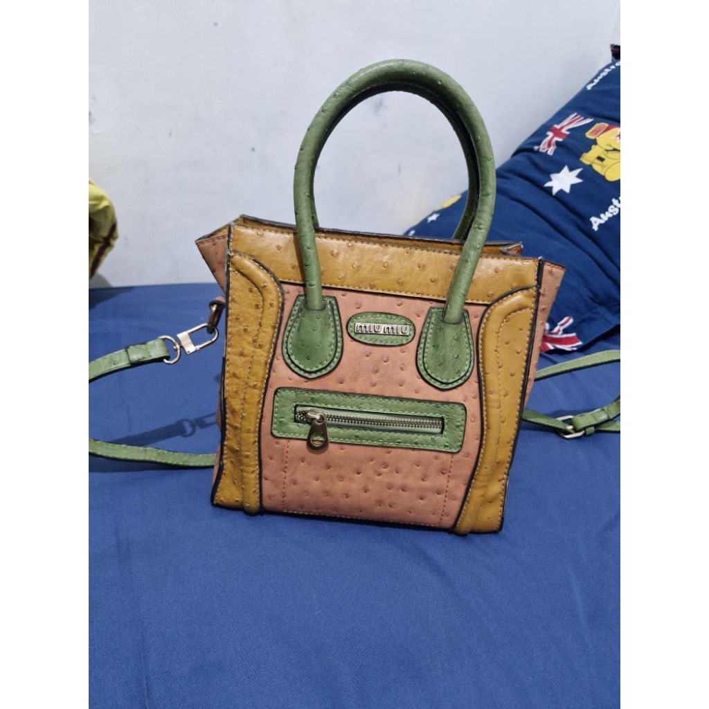 SALE preloved tas miu miu tas selempang miu miu original