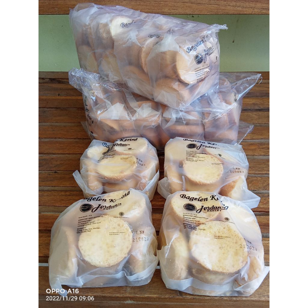 

Bagelen Jordan Ekonomis isi 4 bungkus