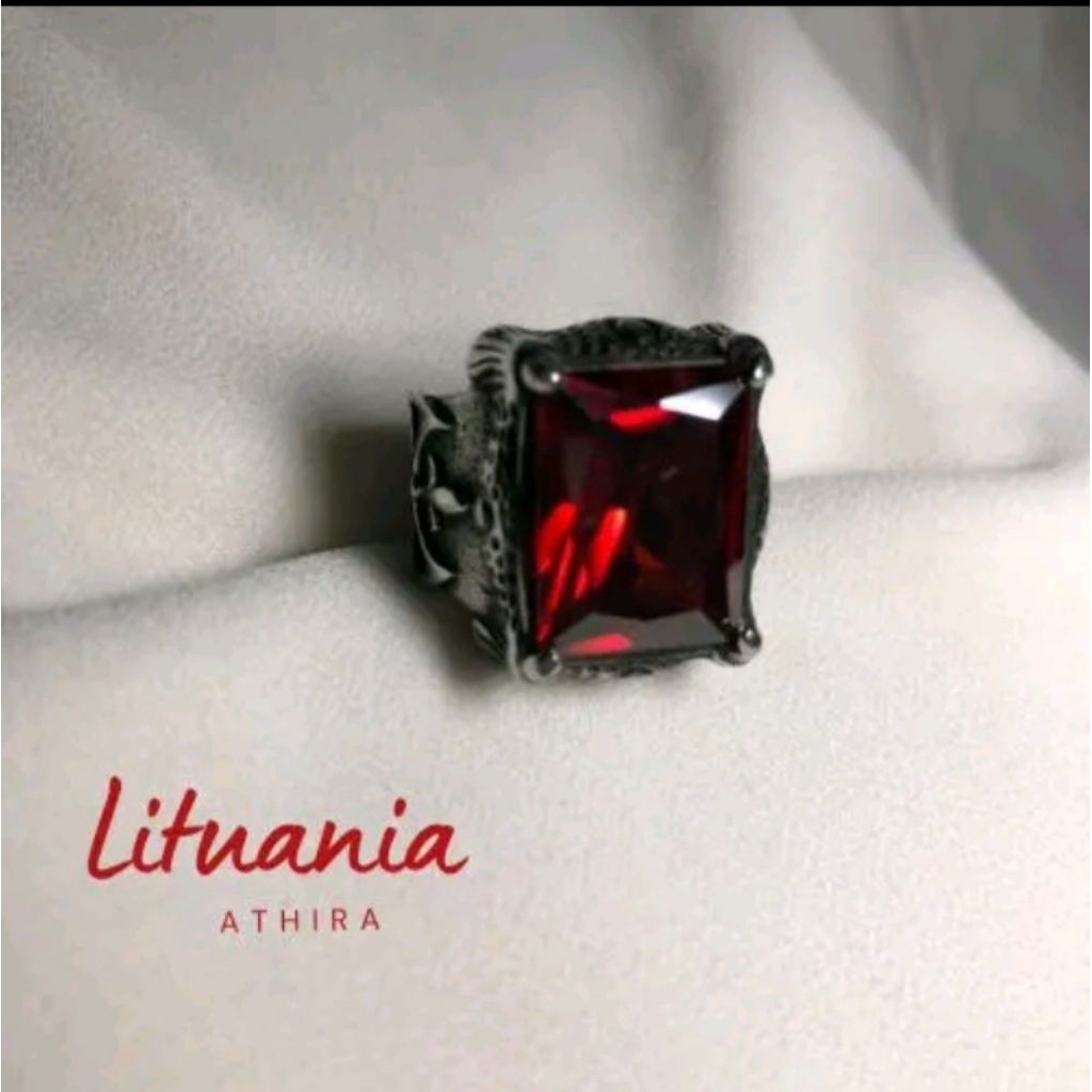 cincin batu obsidian