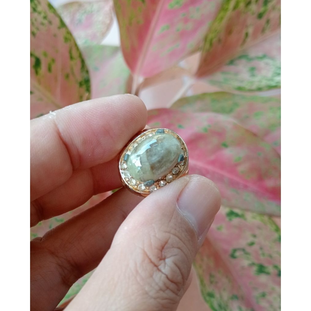 Batu White safir Natural