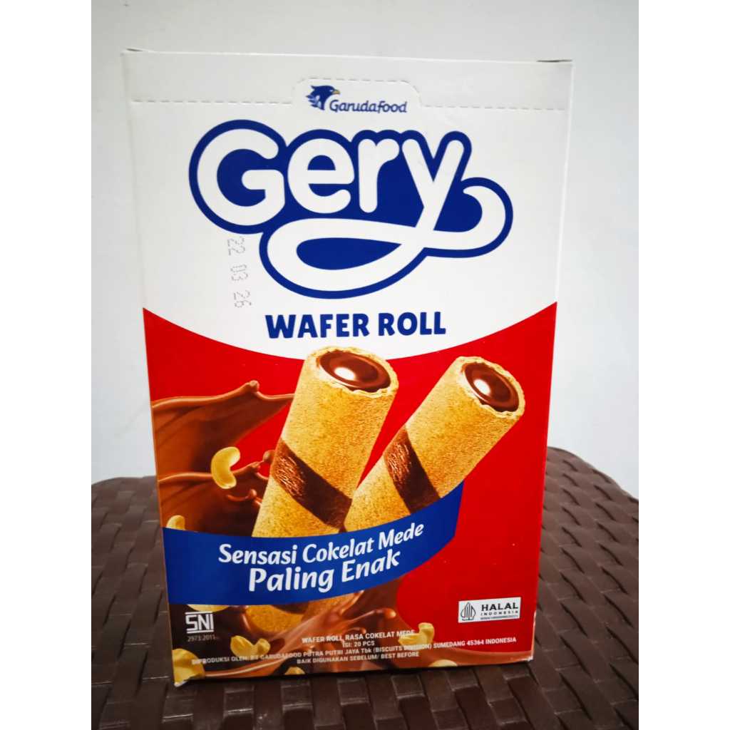 

TERBARU - Gery Wafer Roll Rasa Cokelat Mede 20x15g/Pack/20 Pcs