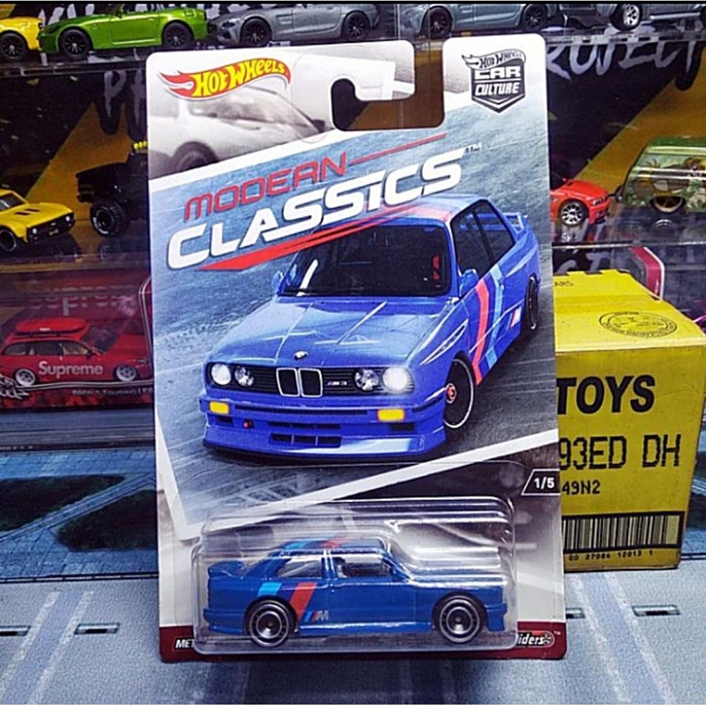 HOTWHEELS - 92 BMW M3 E30 BIRU (Modern Classics)