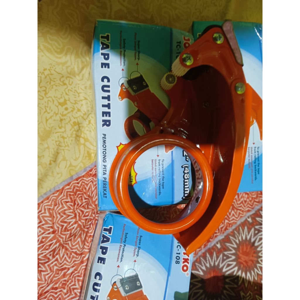 

Tape Cutter Joyko TC-108 (Bahan Besi)
