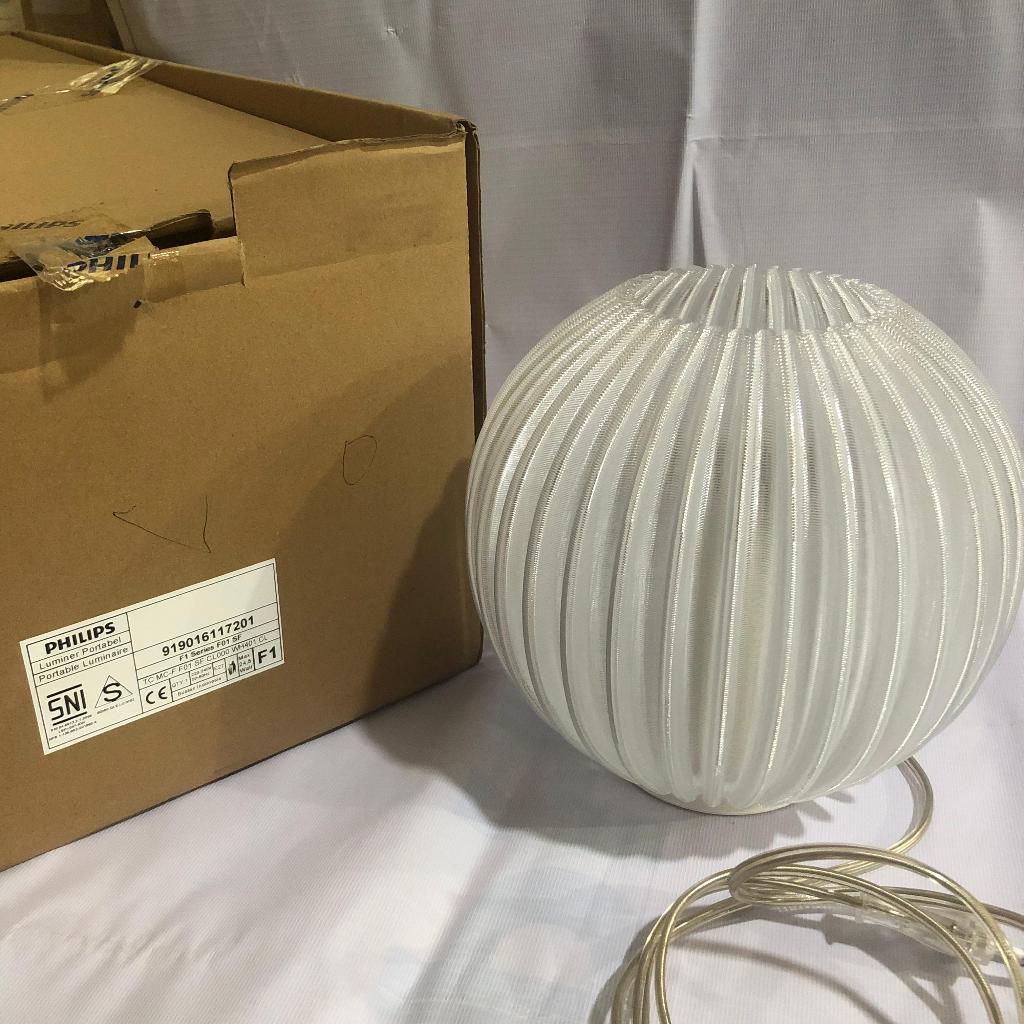 Lampu Meja dan Lampu Gantung 3D Printing Philips