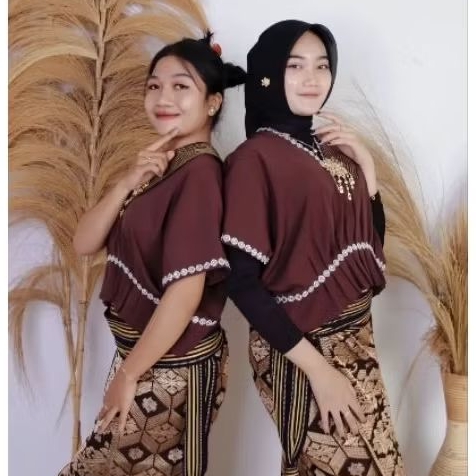 Baju adat Sasak Lombok lambung Sasak viral warna coklat