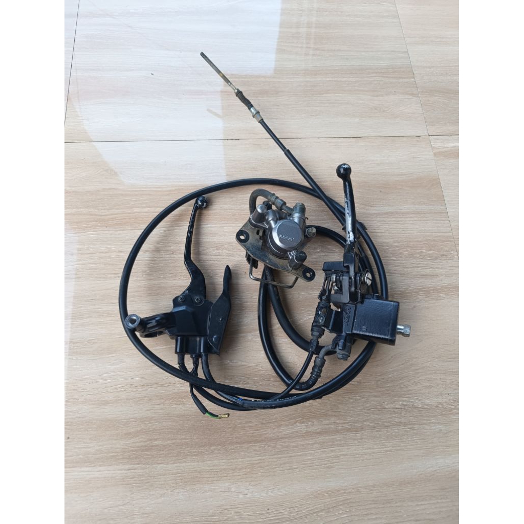 Pengereman depan Beat Street Original Master kaliper rem depan rem kiri rem belakang Beat street ori