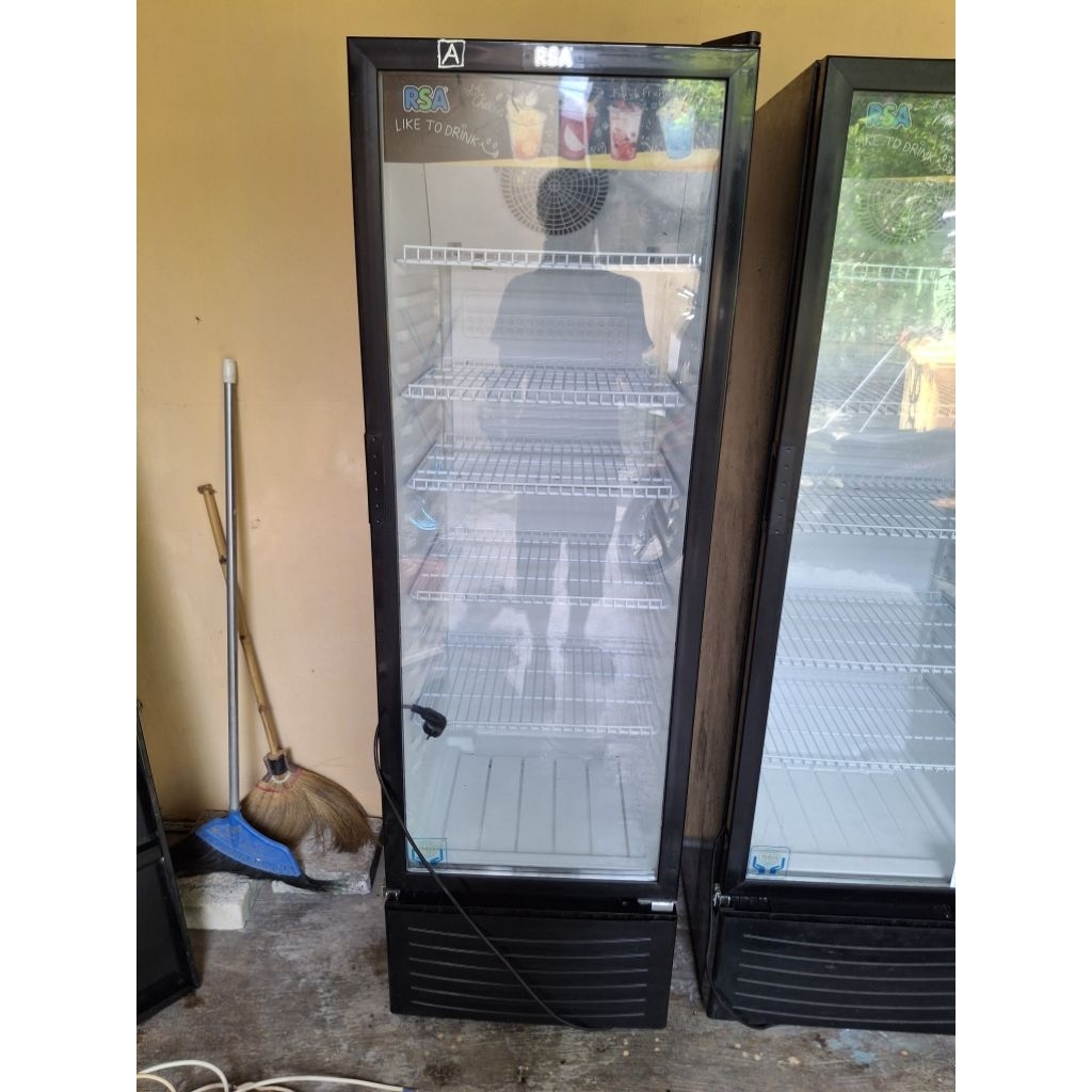 SHOWCASE 5 RAK BEKAS