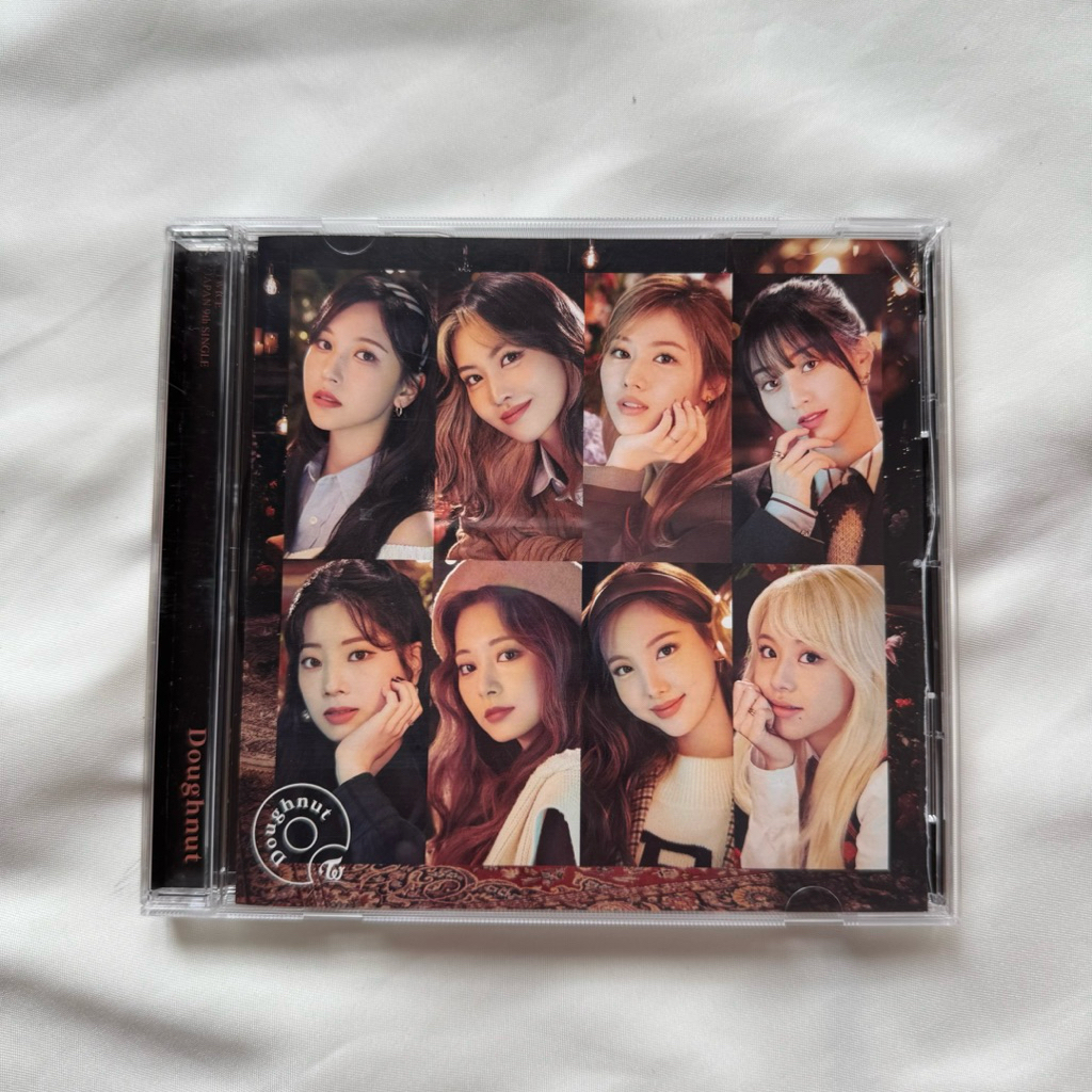 TWICE DOUGHNUT ALBUM ONCE VER, Japan