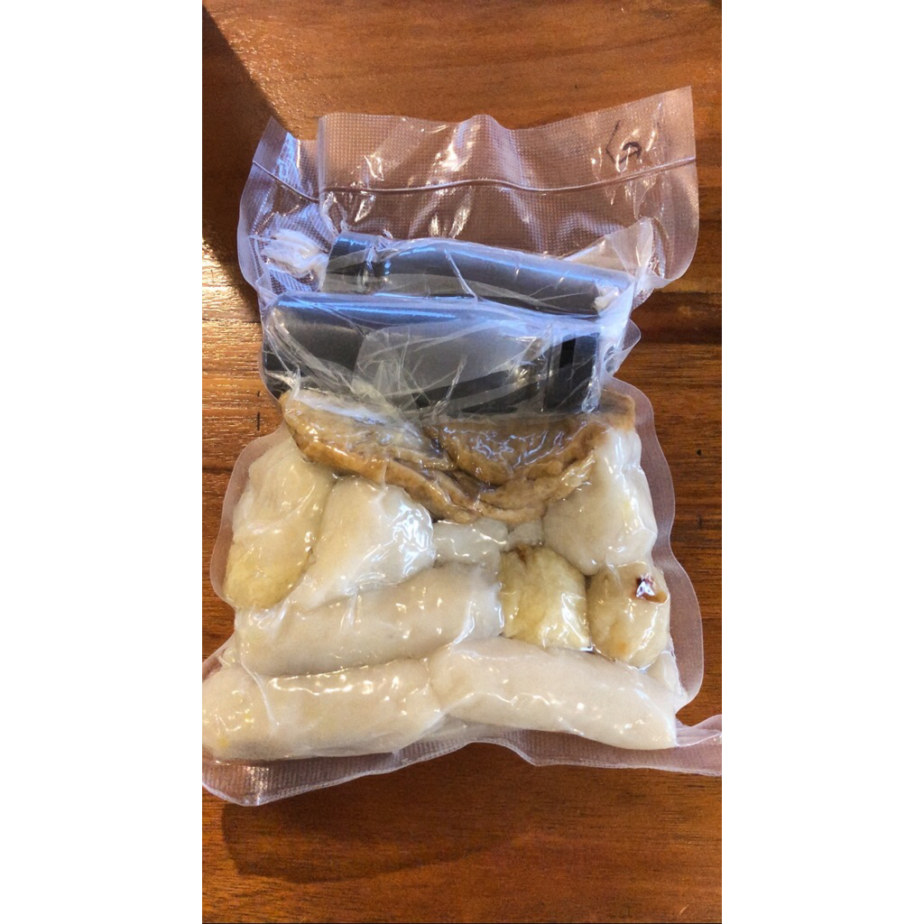 

PEMPEK KECIL-KECIL ISI CAMPUR