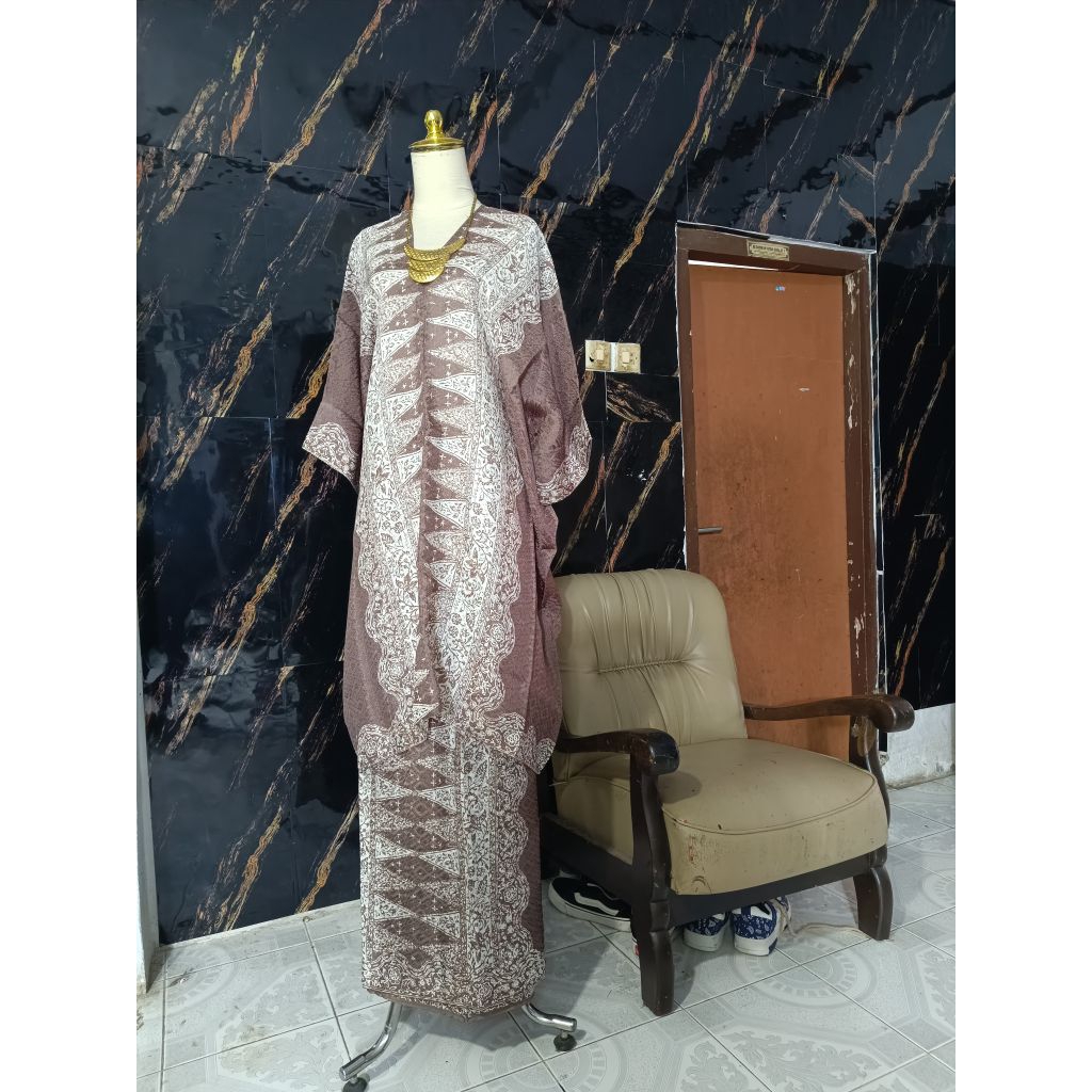 setelan batik kaftan kondangan batik viskos Trusmi cirebon