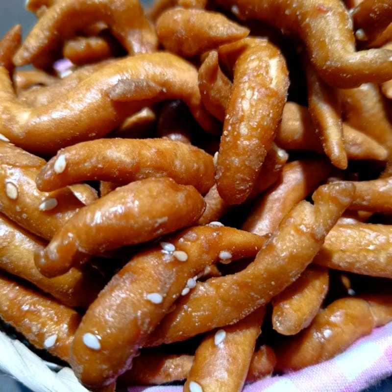 

stik telor gabus manis gula wijen merah 200gram enak