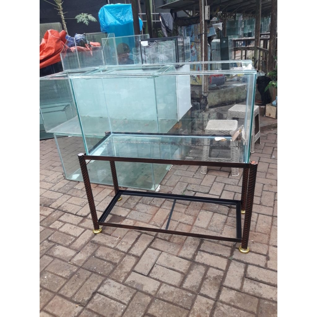 paket aquarium 100x50x50 kaca full 8 mili dan rak 100x50x65 besi siku
