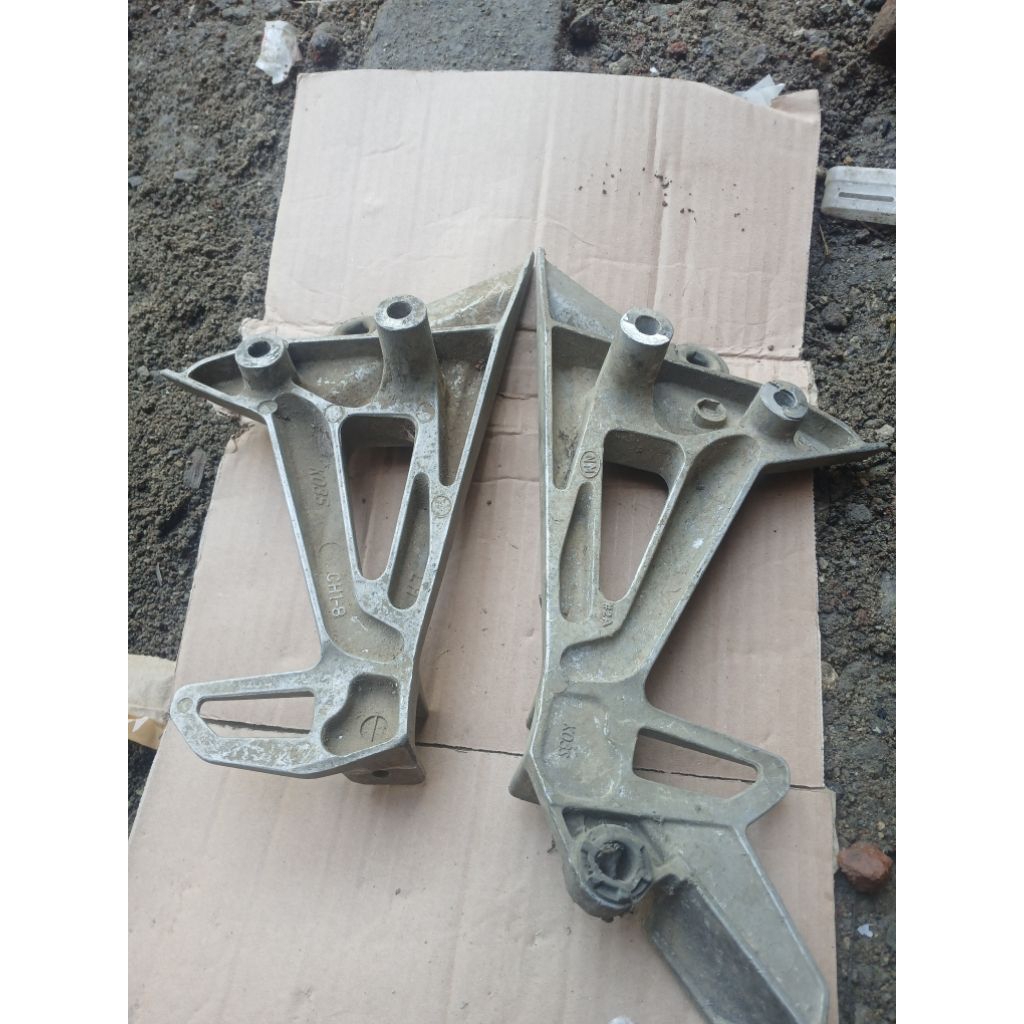 bustep belkang kanan kiri motor honda revo fit fi bekas vopotan motor seken orjinal