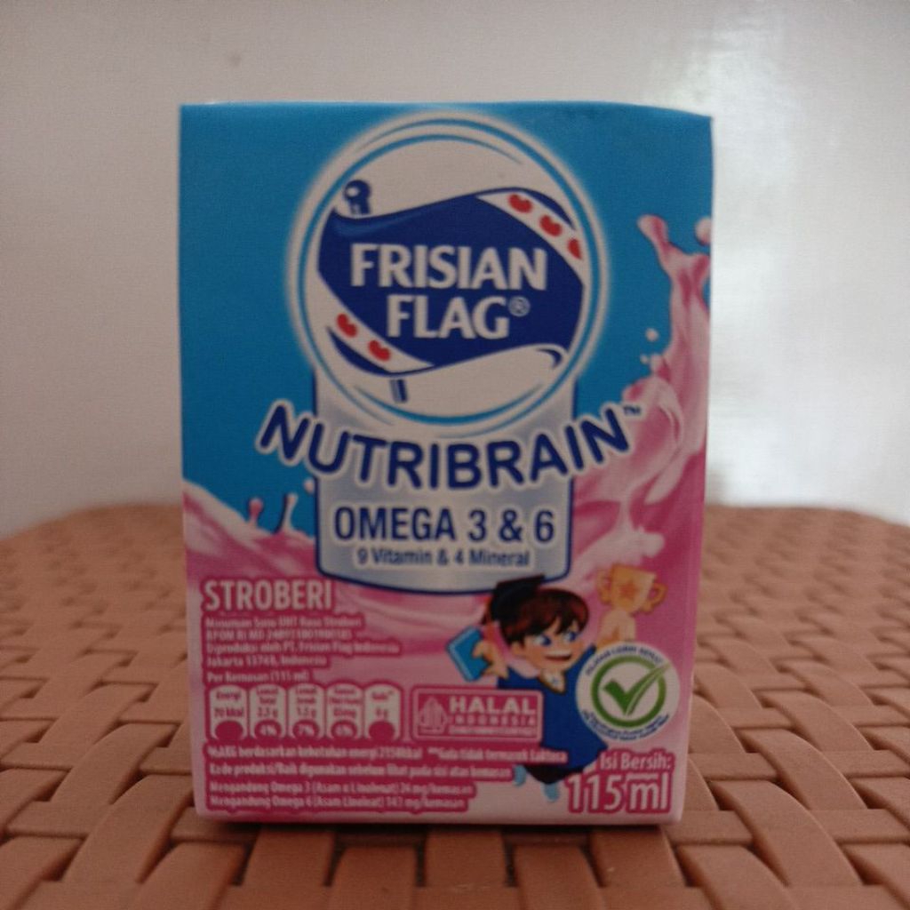 

Susu UHT Frisian Flag 115ml