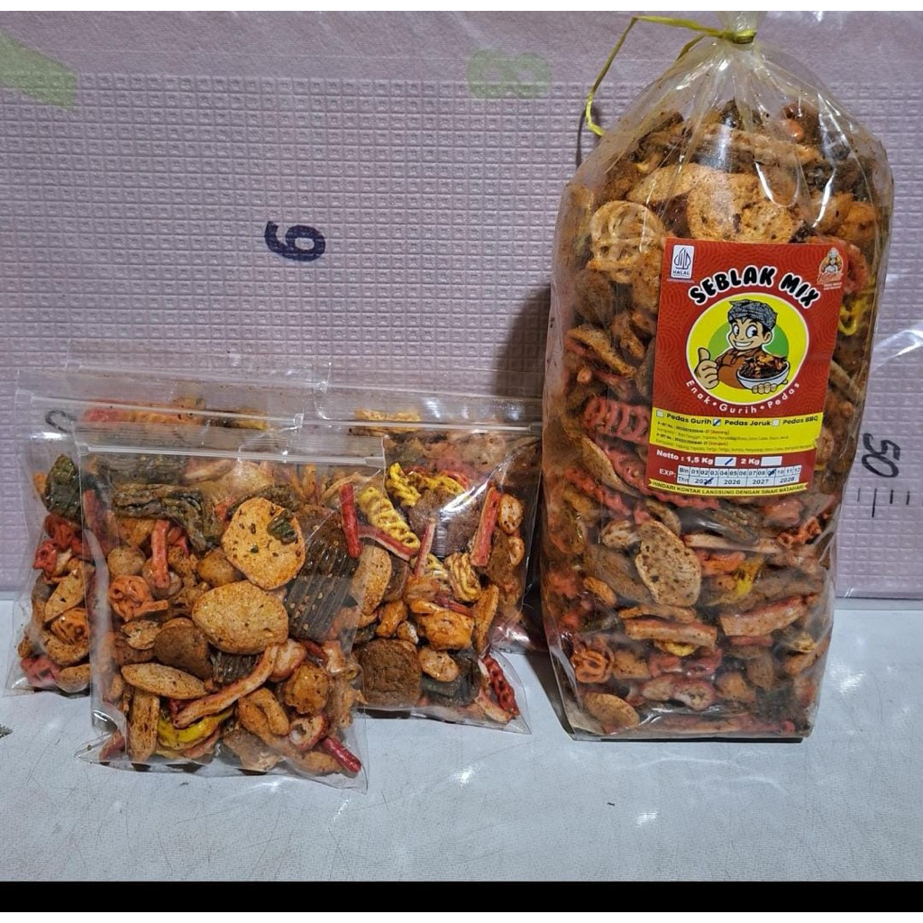 

Snack Cemilan Sebalak Mix