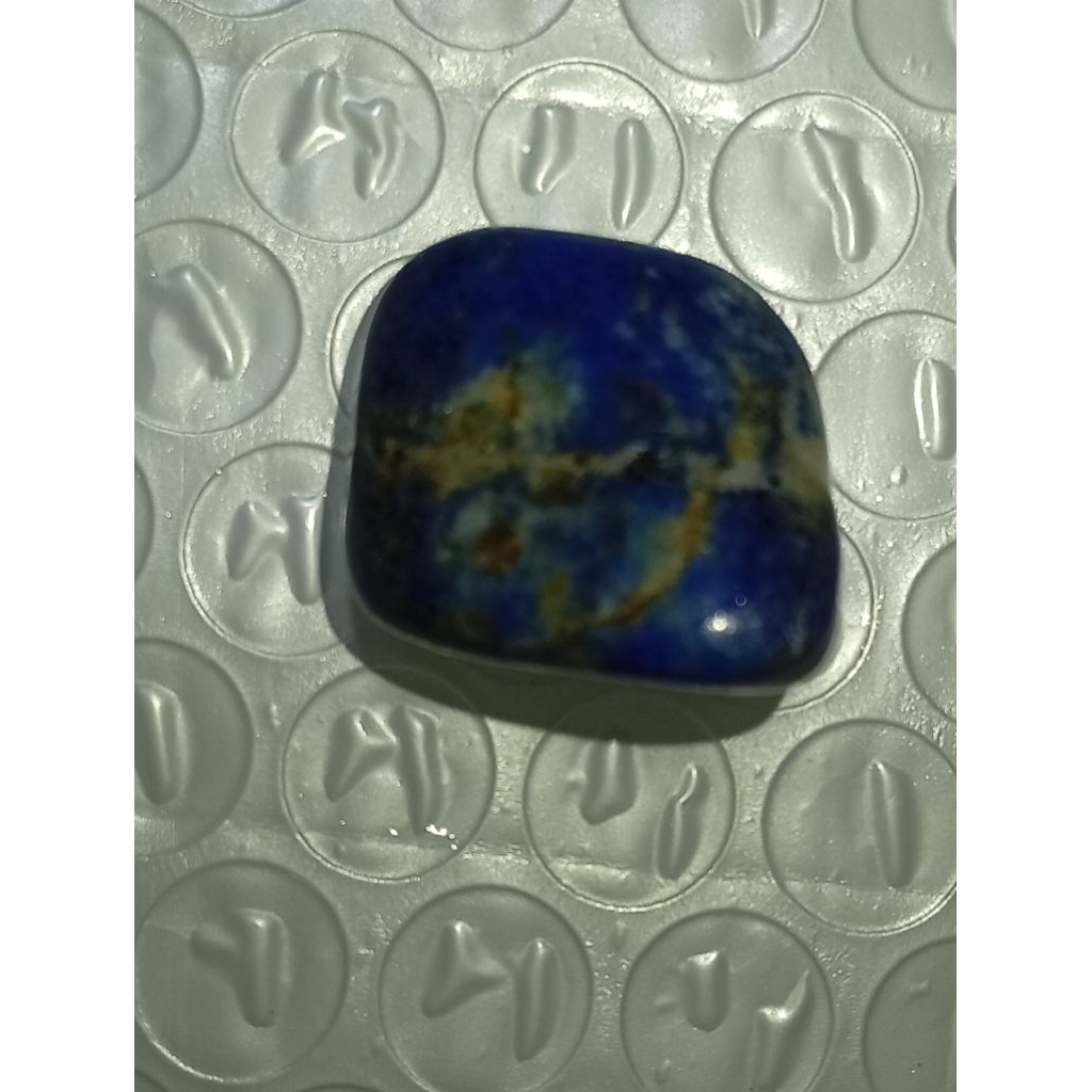 batu safir biru raja langka
