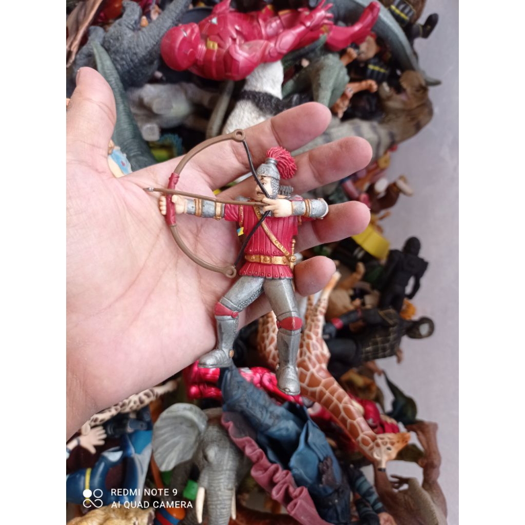 Figure Kerajaan Original ELC (Preloved)