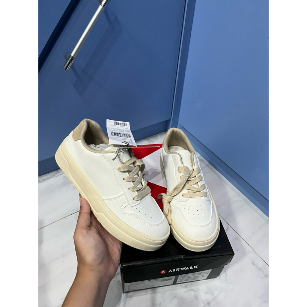Sepatu sneakers women Airwalk putih tulang - beige bahan kulit sintetis ukuran 37 bahan kulit sintet