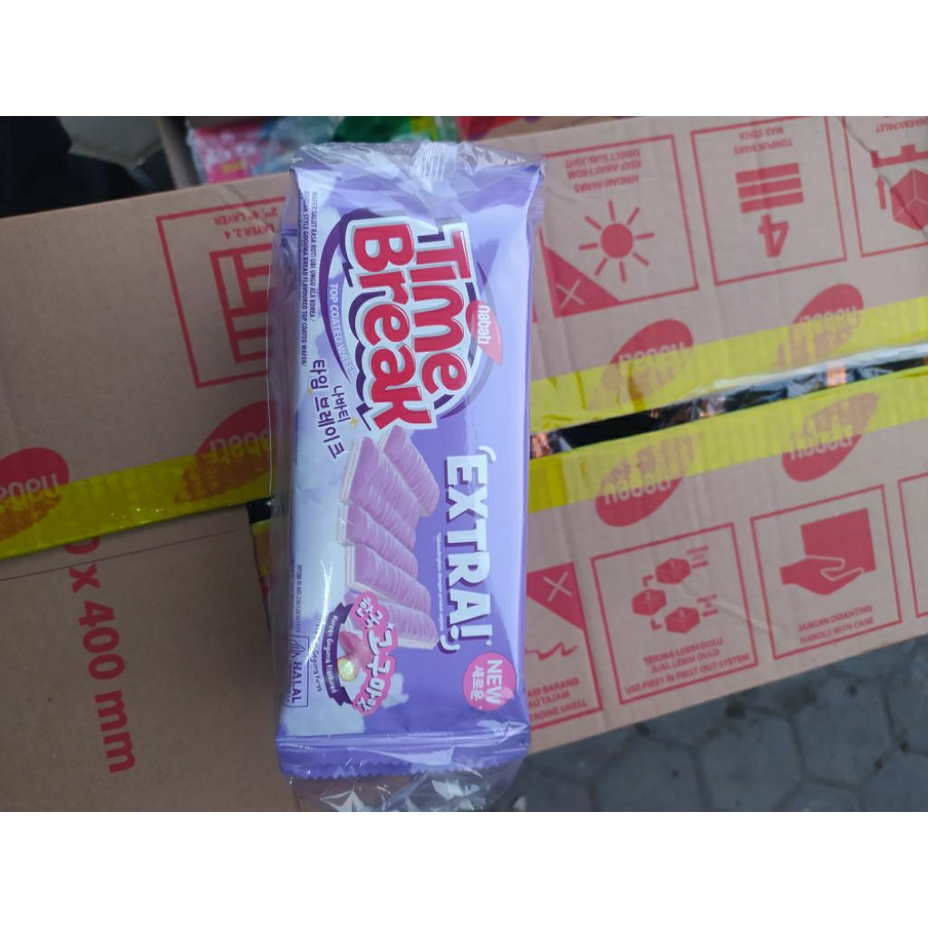 

Nabati time break Goguma / time break goguma 2000 / nabati / time break /snack /cemilan