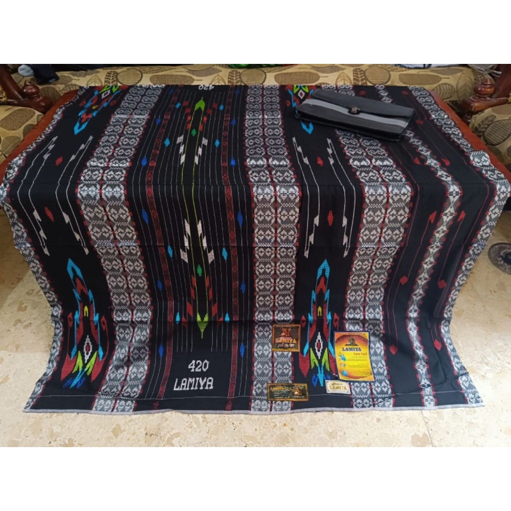 Sarung LAMIYA FULL SUTRA 420 Motif SGA SGE Mix