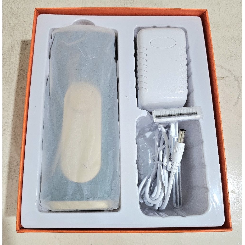 PRELOVED IPL HAIR REMOVAL 999.999 FLASHES LASER / ALAT LASER IPL PENGHILANG BULU SEPERTI DI KLINIK Z