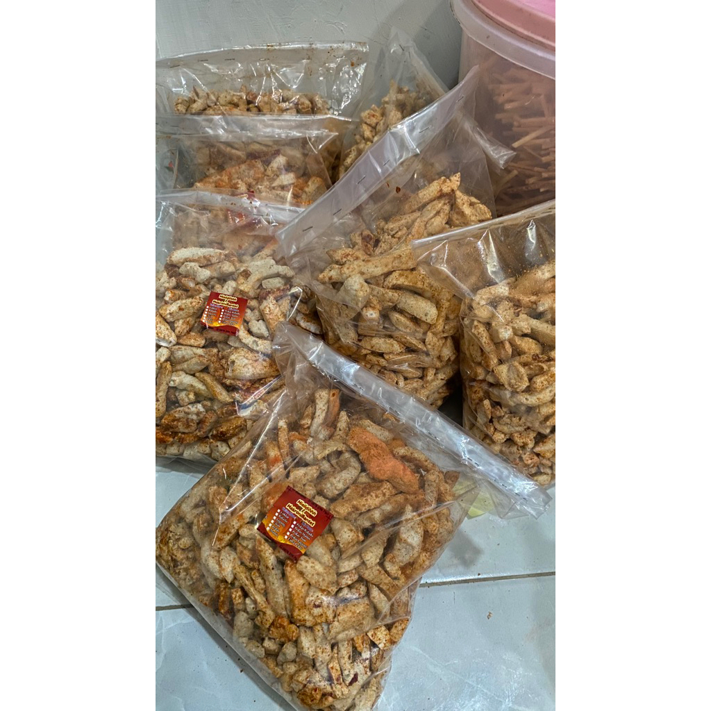 

Basreng chilioil daunjeruk