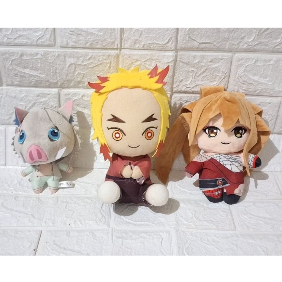 boneka inosuke hashibira demon slayer original brand. boneka kyojuro rengoku. cewek genshin impact. 