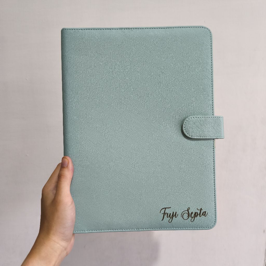 

Notebook Binder B5 Bisa Custom Nama/ Logo Binder Kulit B5 bisa Custom Nama/ Logo Binder Agenda Kulit