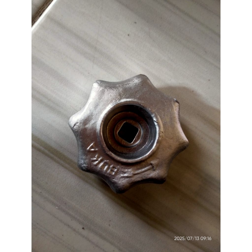 handwil kran oksigen atau putaran kran oksigen penganti kran oksigen yang rusak